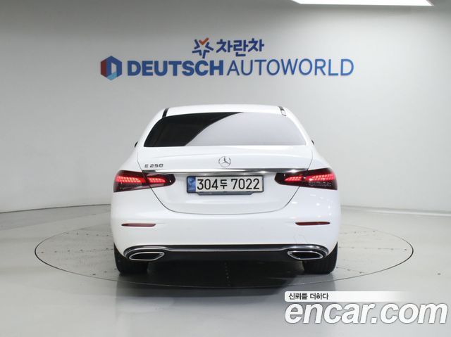 Mercedes-Benz E-Class W213 E250 Exclusive - фото 3