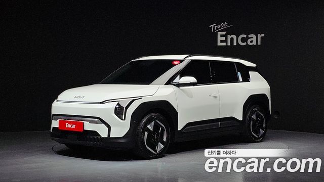 Kia EV3 Long Range 2WD Earth - фото 0