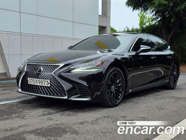 Lexus LS LS500 3.5 Platinum AWD - фото 0