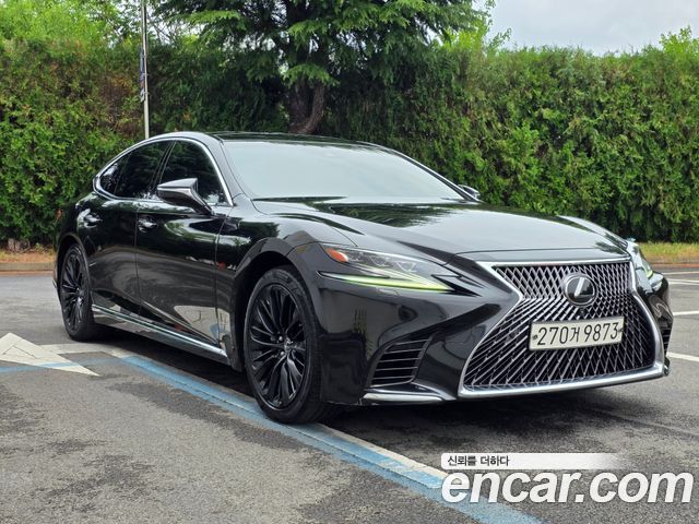 Lexus LS LS500 3.5 Platinum AWD - фото 1