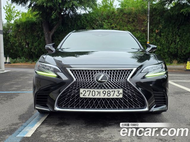 Lexus LS LS500 3.5 Platinum AWD - фото 4