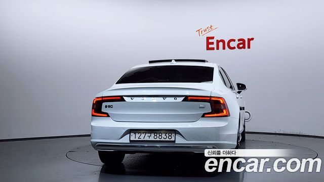 Volvo S90 T8 AWD Inscription - фото 3