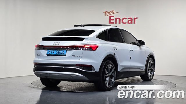 Audi Q4 e-tron F4 40 Premium Sportback - фото 1