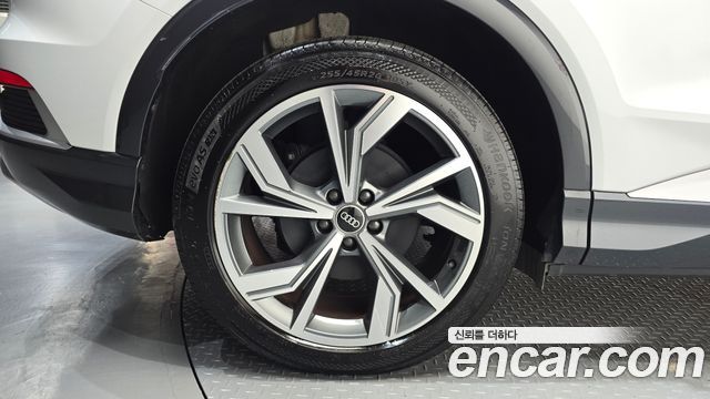 Audi Q4 e-tron F4 40 Premium Sportback - фото 4
