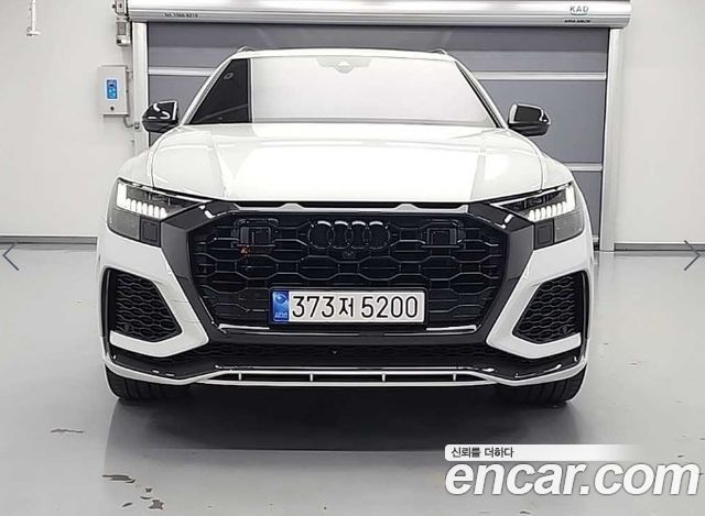 Audi RSQ8 4.0 TFSI Quattro - фото 1