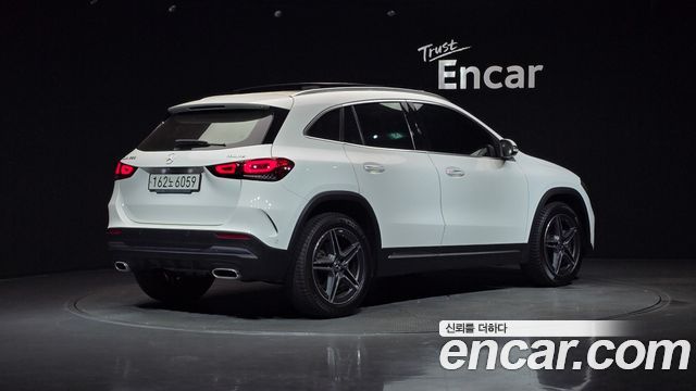 Mercedes-Benz GLA-Class H247 GLA250 4MATIC - фото 1