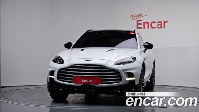 Aston Martin DBX 4.0 V8 707 - фото 2
