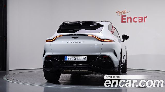 Aston Martin DBX 4.0 V8 707 - фото 3