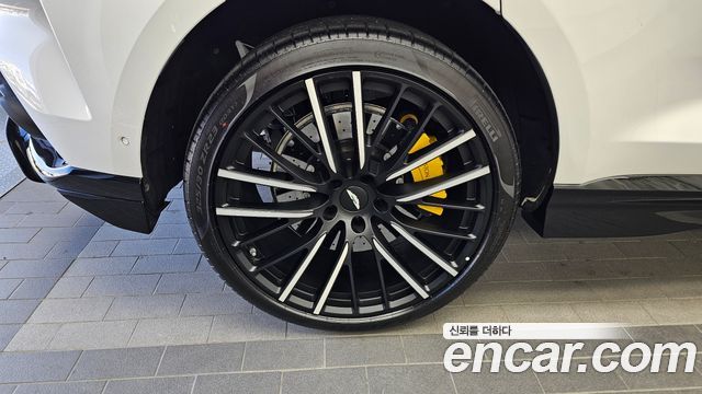 Aston Martin DBX 4.0 V8 707 - фото 4