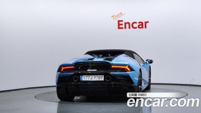Lamborghini Huracan LP610-2 EVO Spyder - фото 3