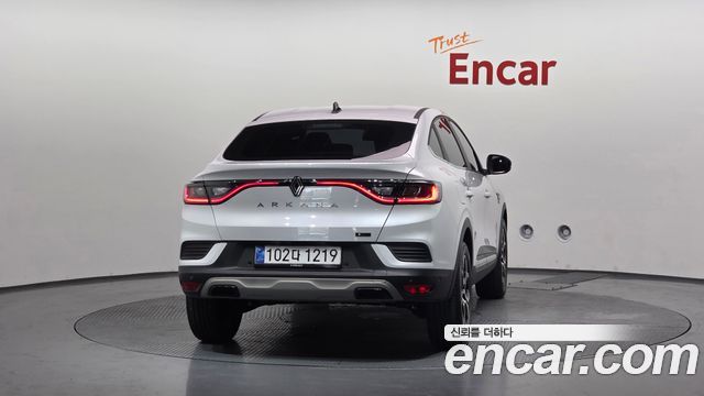 Renault Samsung Arkana 1.6 E-TECH Iconic - фото 3