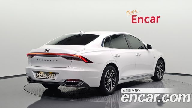 Hyundai Grandeur Новый IG 3.0 LPi Rent Car Modern - фото 0