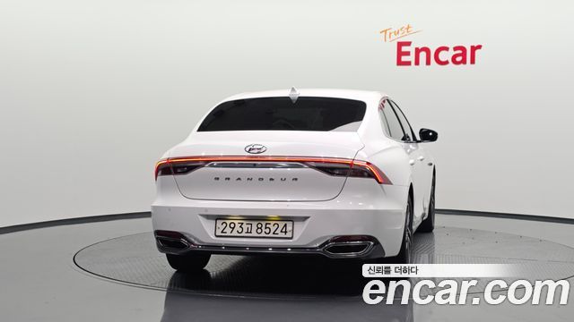 Hyundai Grandeur Новый IG 3.0 LPi Rent Car Modern - фото 2