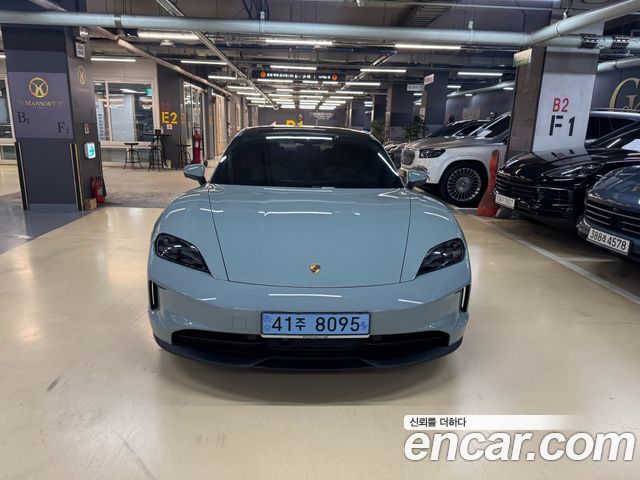 Porsche Taycan Base 4 - фото 2
