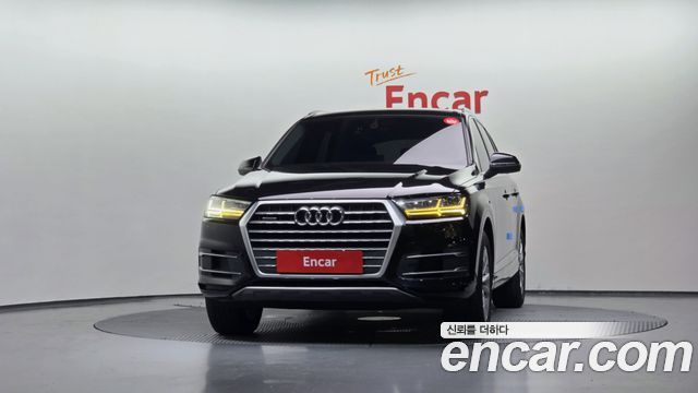 Audi Q7 45 TFSI Quattro - фото 2