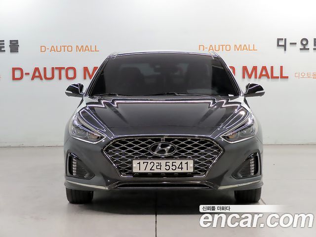 Hyundai Sonata 2.0 Turbo Exclusive - фото 1