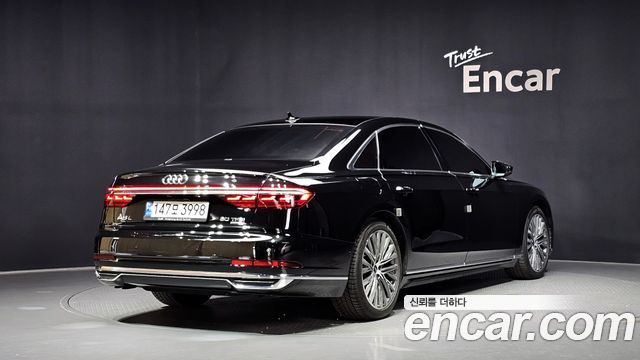 Audi A8 D5 60 TFSI Quattro LWB - фото 1