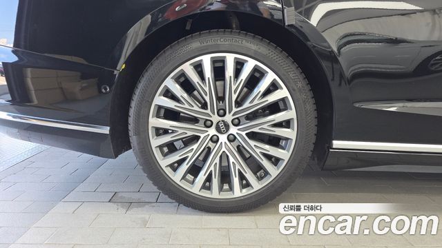 Audi A8 D5 60 TFSI Quattro LWB - фото 4