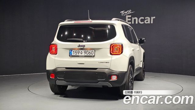 Jeep Renegade 1.3 Limited - фото 3