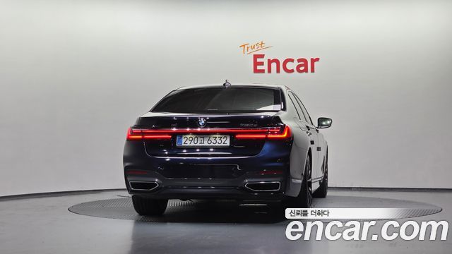 BMW 7-Series G11 730d xDrive M Sport - фото 3