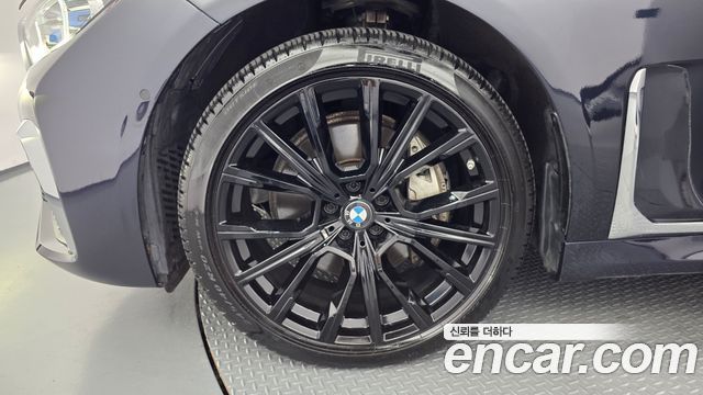 BMW 7-Series G11 730d xDrive M Sport - фото 4
