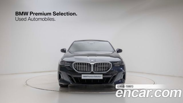 BMW 5-Series G60 520i M Sport - фото 2
