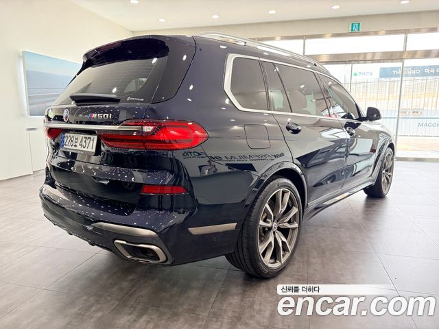 BMW X7 G07 M50i 6STR - фото 1