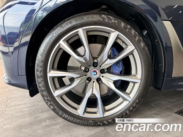 BMW X7 G07 M50i 6STR - фото 4