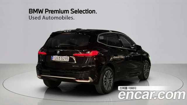 BMW 2-Series U06 220i Luxury - фото 1
