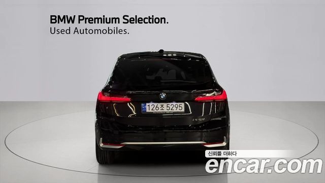 BMW 2-Series U06 220i Luxury - фото 3
