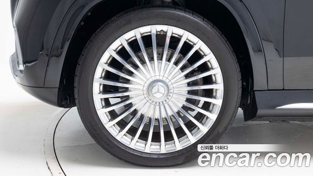 Mercedes-Benz GLS-Class X167 Maybach GLS600 4MATIC - фото 4