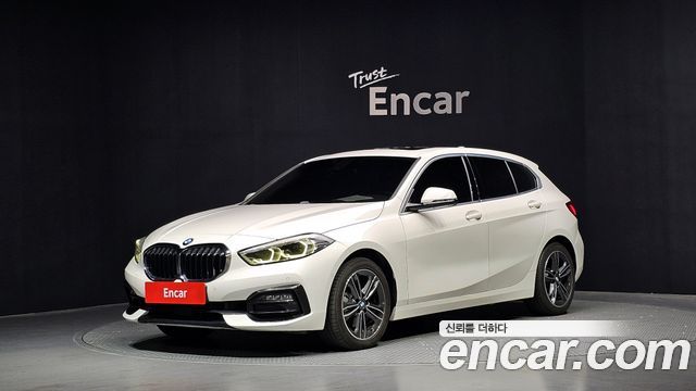 BMW 1-Series F40 118d Sport - фото 0