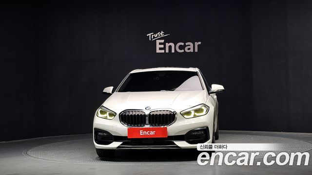 BMW 1-Series F40 118d Sport - фото 2