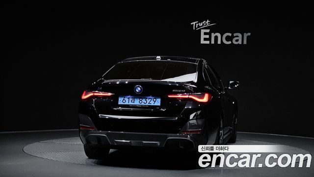 BMW i4 eDrive40 M Sports Pro - фото 3