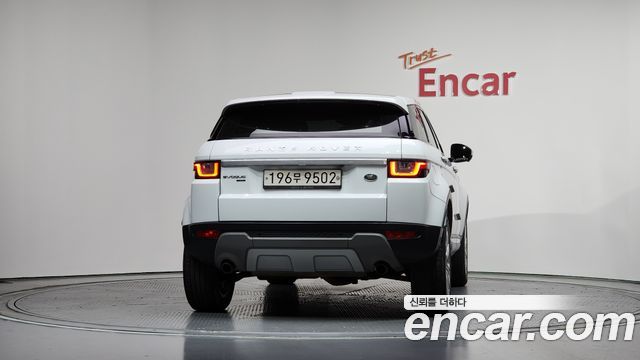 Land Rover Range Rover Evoque 2.0 TD4 HSE - фото 3