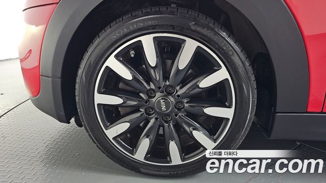 Mini Cooper 5Door HIGH 3rd - фото 3