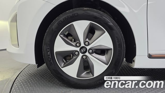 Hyundai Ioniq Q - фото 4