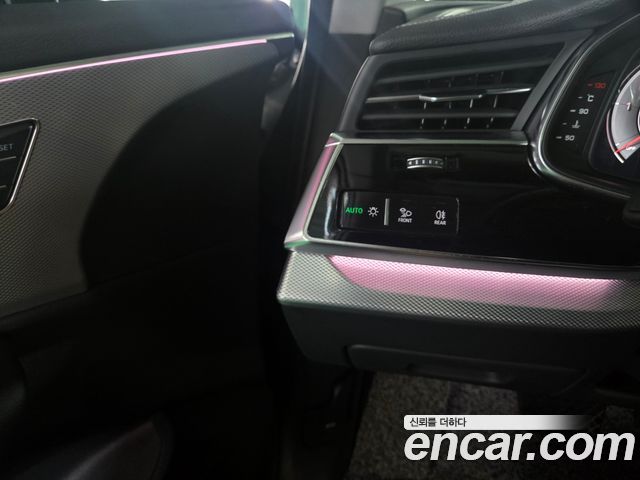 Audi Q7 45 TDI Quattro Premium - фото 2