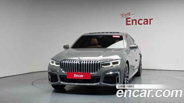 BMW 7-Series G11 745e iPerformance M Sport - фото 1