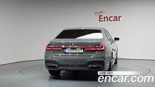 BMW 7-Series G11 745e iPerformance M Sport - фото 2