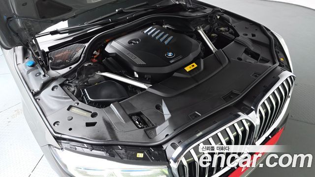 BMW 7-Series G11 745e iPerformance M Sport - фото 4