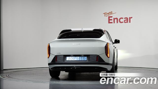 Kia EV4 Long Range 2WD Earth - фото 3