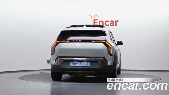 Kia EV3 Long Range 2WD Earth - фото 3