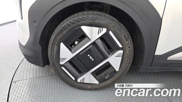 Kia EV3 Long Range 2WD Earth - фото 4