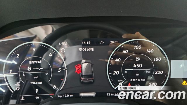 Volkswagen Touareg 3-го поколения 3.0 TDI Prestige - фото 4