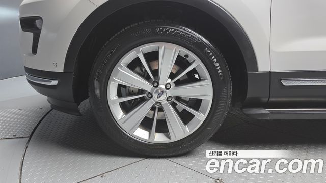 Ford Explorer 2.3 Limited 4WD 5th - фото 4