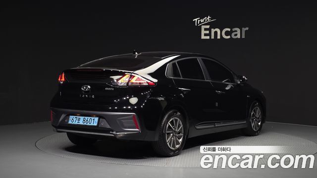Hyundai Ioniq Новый Q - фото 1