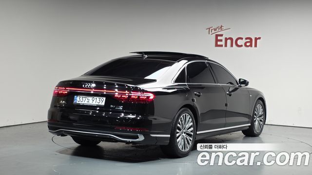 Audi A8 D5 55 TFSI Quattro Premium LWB - фото 0