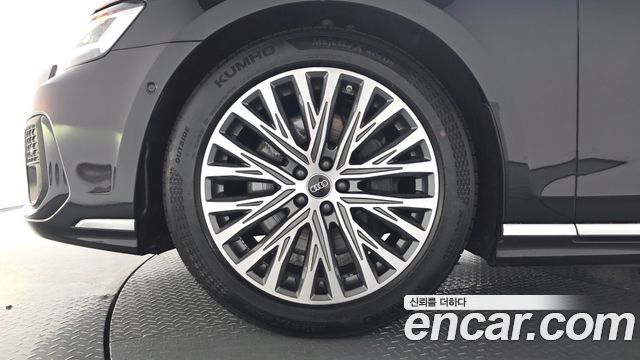 Audi A8 D5 55 TFSI Quattro Premium LWB - фото 3
