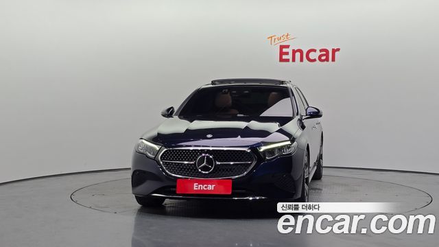 Mercedes-Benz E-Class W214 E200 Avantgarde - фото 2